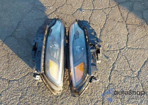 2020 Jeep Cherokee Limited 4X4 from USA, damaged, VIN 1C4PJMDX5LD520587